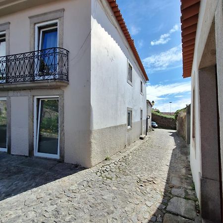 Appartement Casas Sebastiao - Tourist House à Caminha Extérieur photo