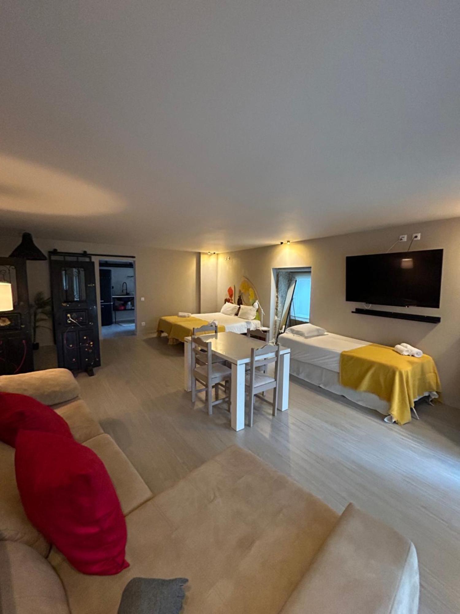 Appartement Casas Sebastiao - Tourist House à Caminha Chambre photo